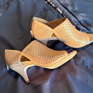 Style & Co. Perforated Tan Heels